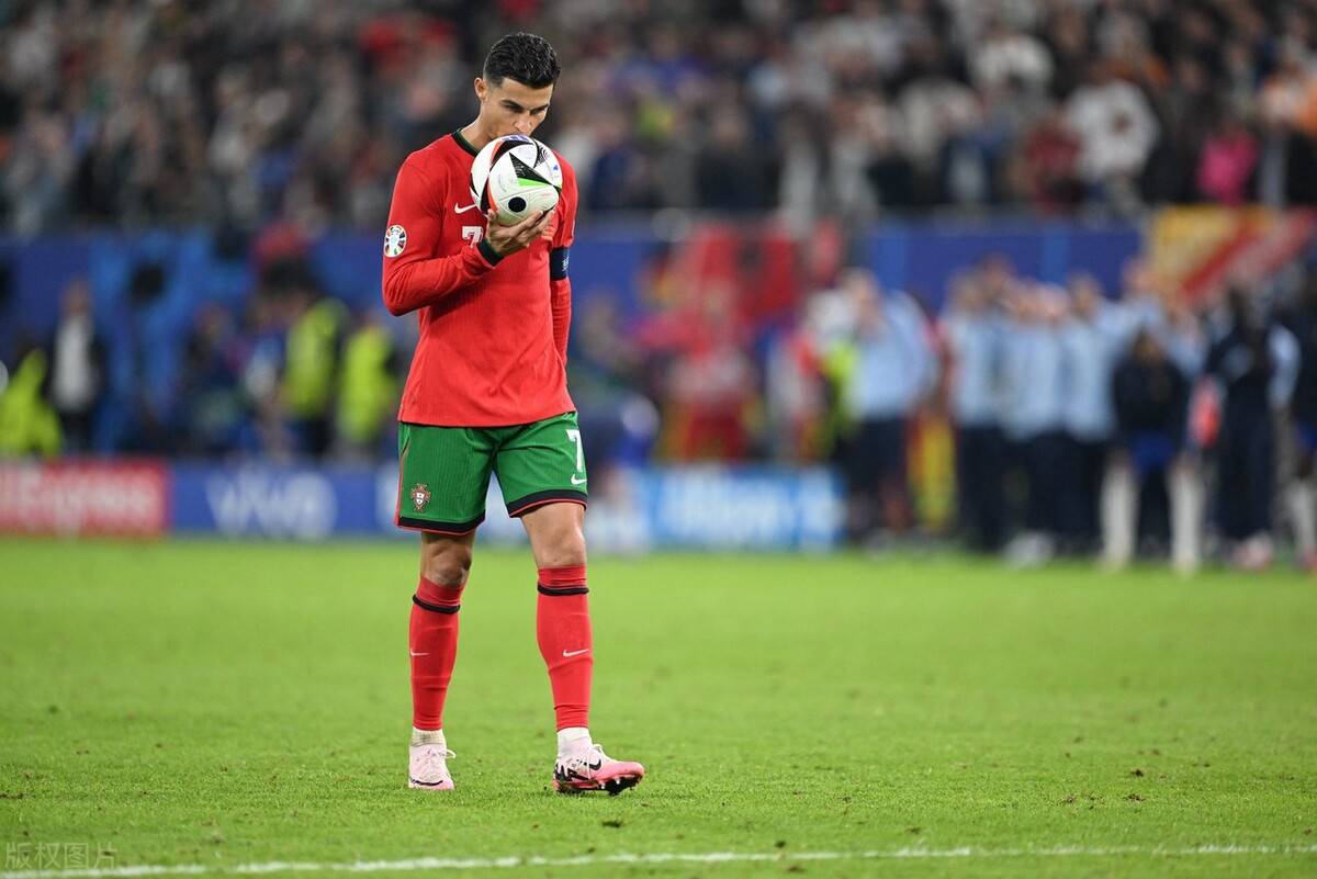 迈阿密3-1温哥华成功夺冠！梅西击败苦主穆勒，收获生涯第47冠